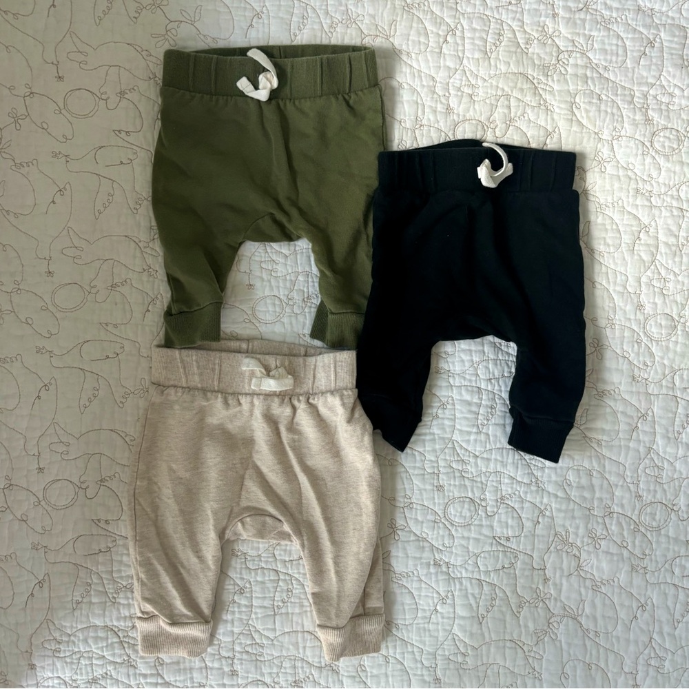 Gerber Baby Unisex 3-Pack Jogger Pants 0-3M 👶🏻 Black, Army Green, & Oatmeal